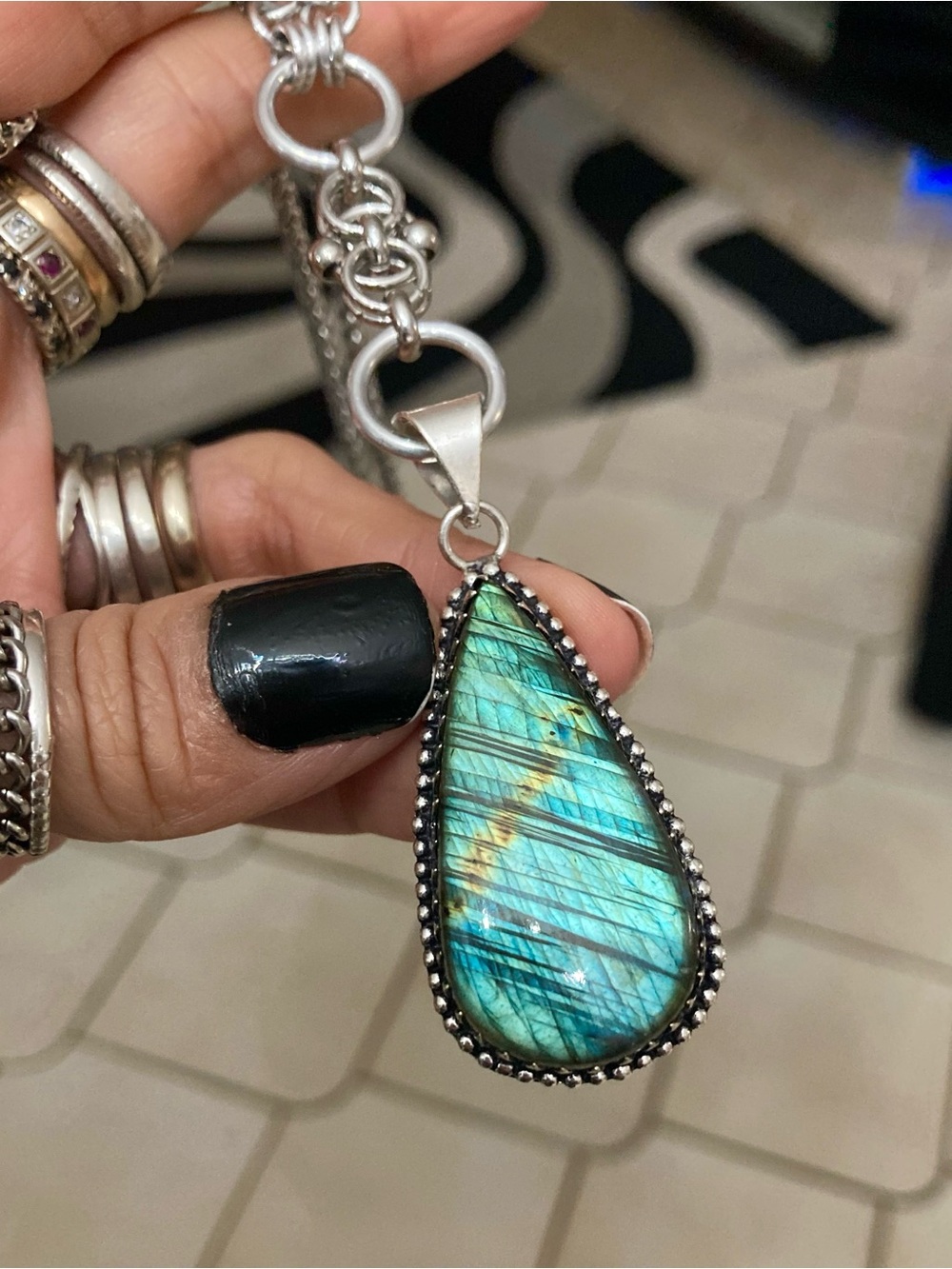 Iridescent flash labradorite gemstone celtic knot lariat Y shape necklace. - Picture 10 of 15
